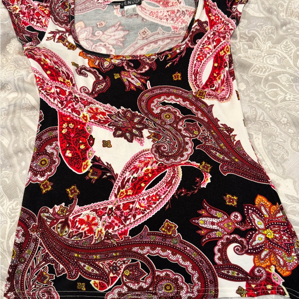 VENUS Red and Black Paisley Blouse